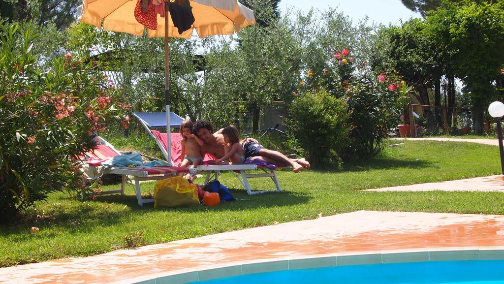 Agriturismo La Terra Valiano Εξωτερικό φωτογραφία